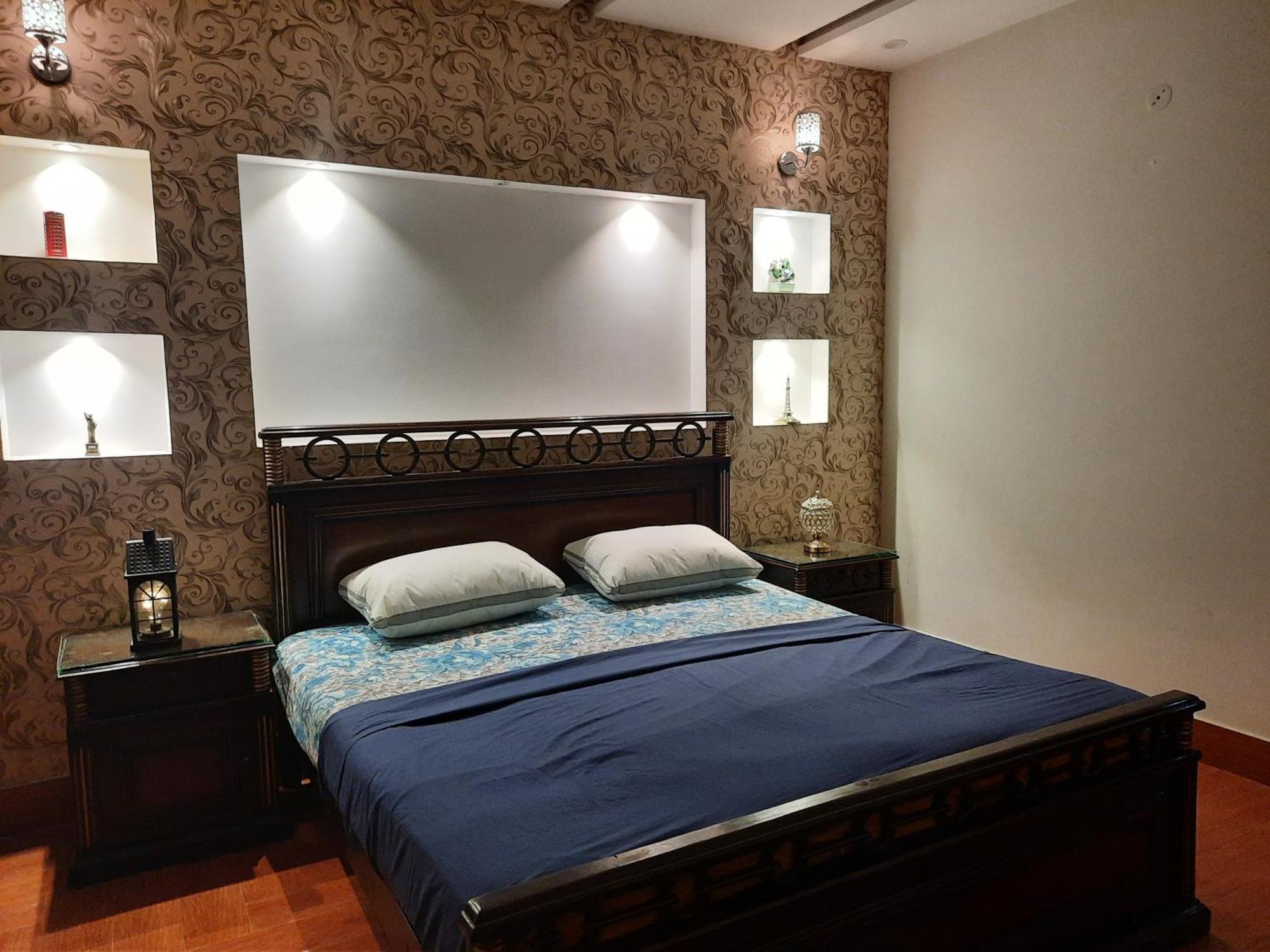 3 Bedroom Furnished Holiday Home Near Valencia Town, Lake City & Ring Road Lahore Exterior photo