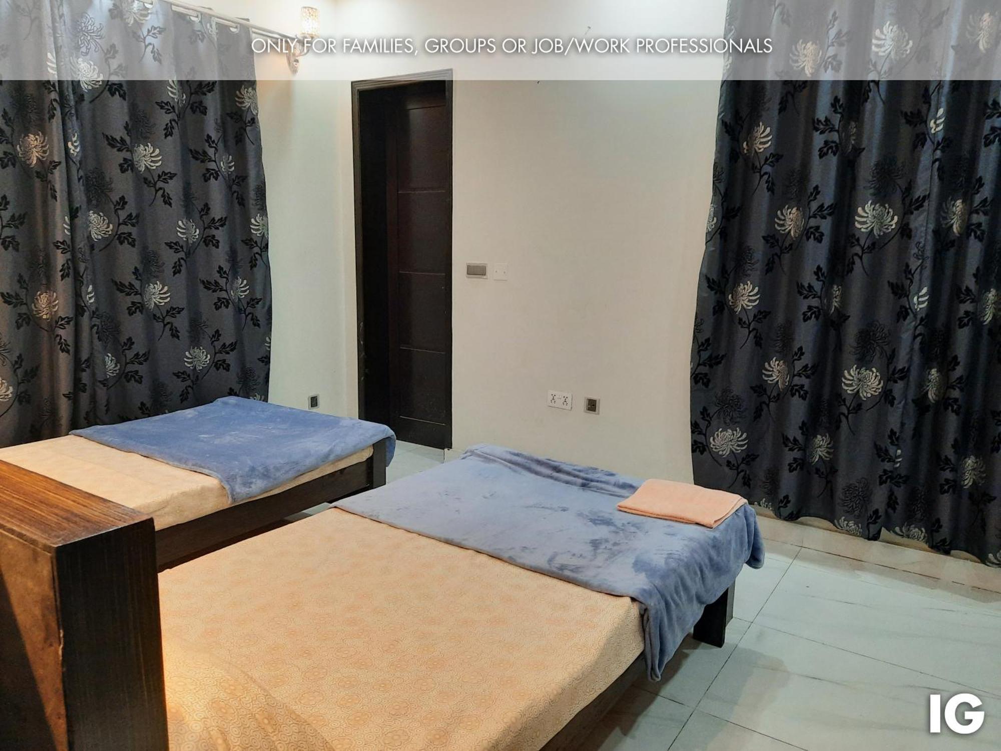 3 Bedroom Furnished Holiday Home Near Valencia Town, Lake City & Ring Road Lahore Exterior photo